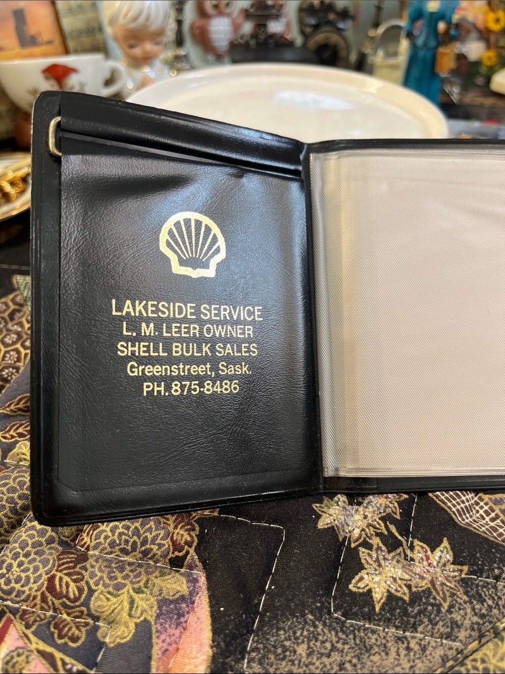 Vintage Shell Oil Greenstreet Saskatchewan Advertising Card Holder Wallet Organi